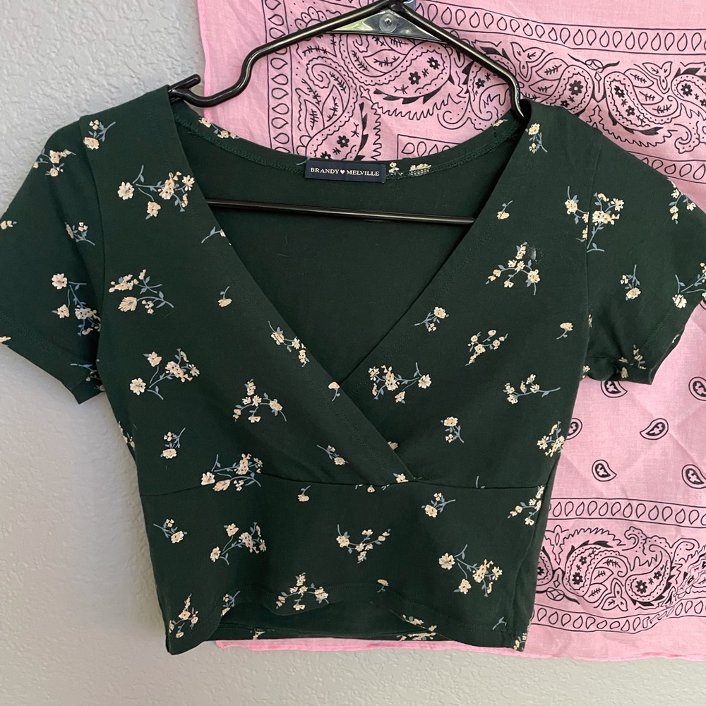 Brandy Melville green crop top